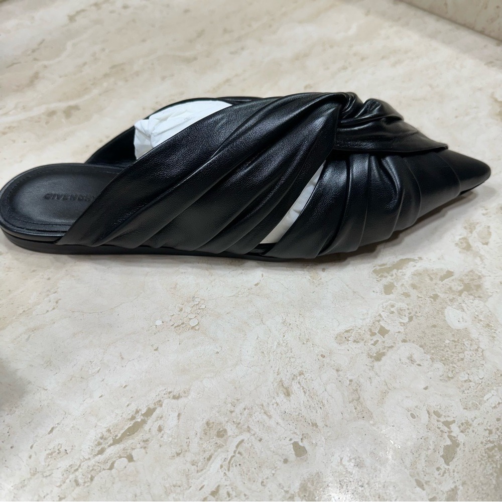 GIVENCHY Twist Pointed Toe Mule Black Flat🌸 - Picture 7 of 11